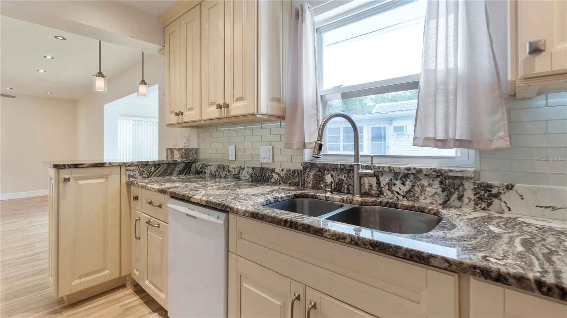903 Cara Drive Largo FL 33771