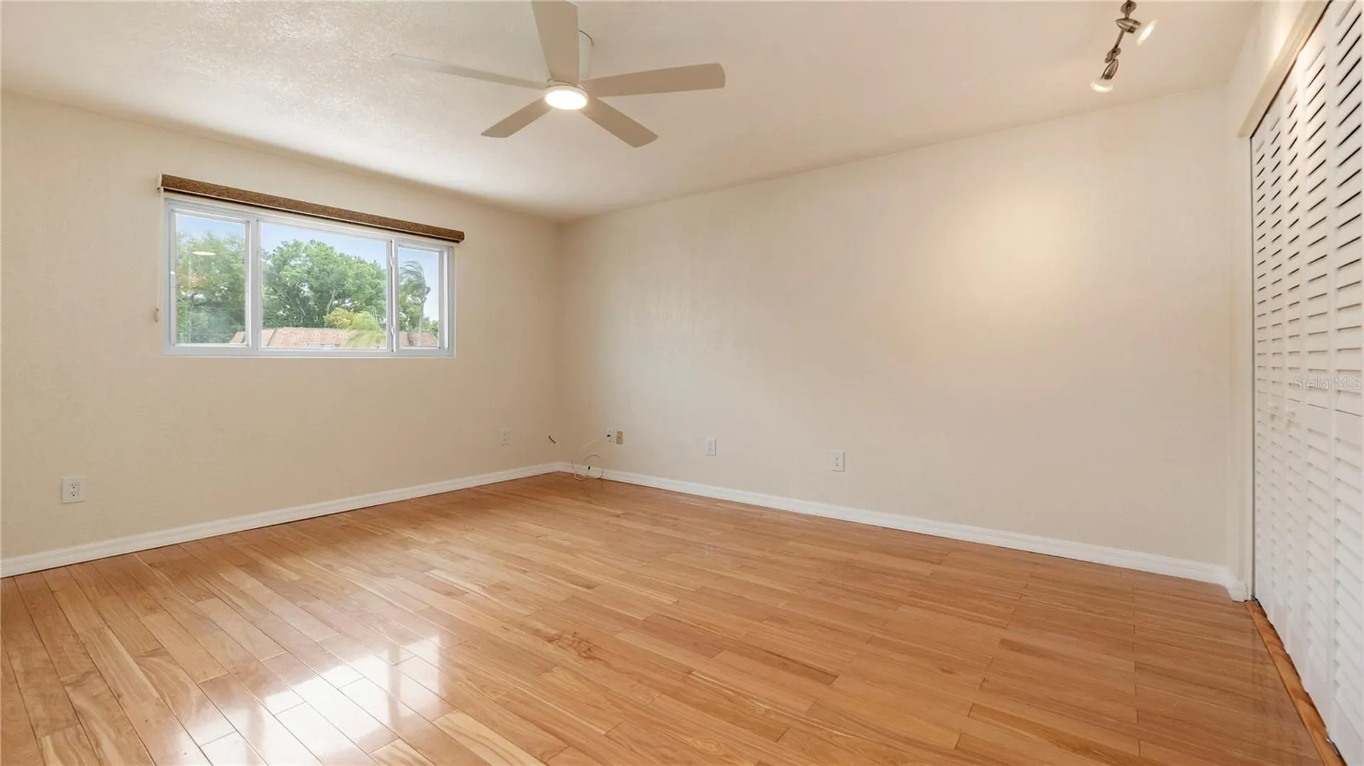 903 Cara Drive Largo FL 33771