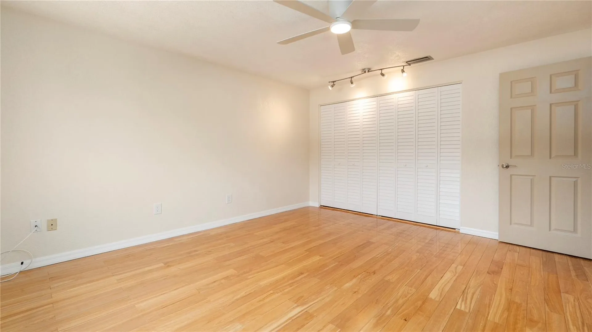 903 Cara Drive Largo FL 33771