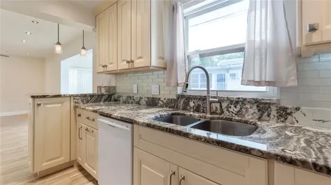 903 Cara Drive Largo FL 33771