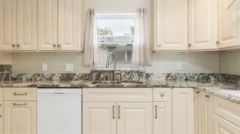 903 Cara Drive Largo FL 33771