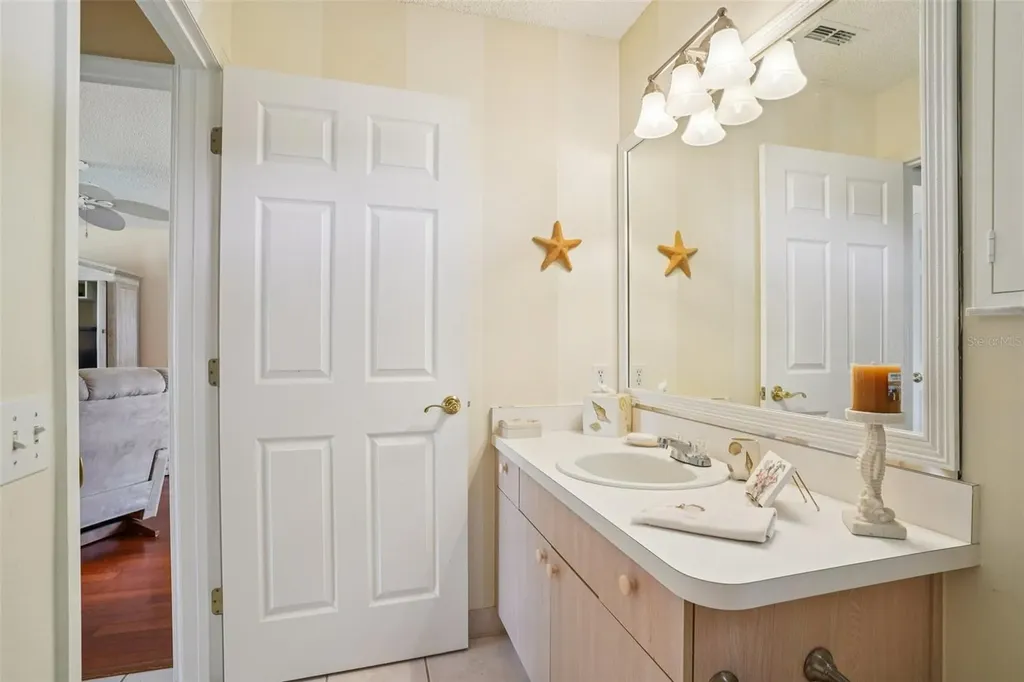 2005 Claudio Lane The Villages FL 32159