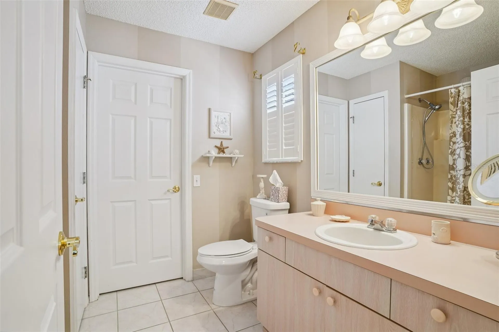 2005 Claudio Lane The Villages FL 32159
