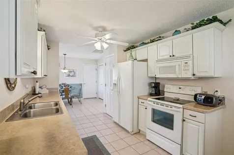 2005 Claudio Lane The Villages FL 32159