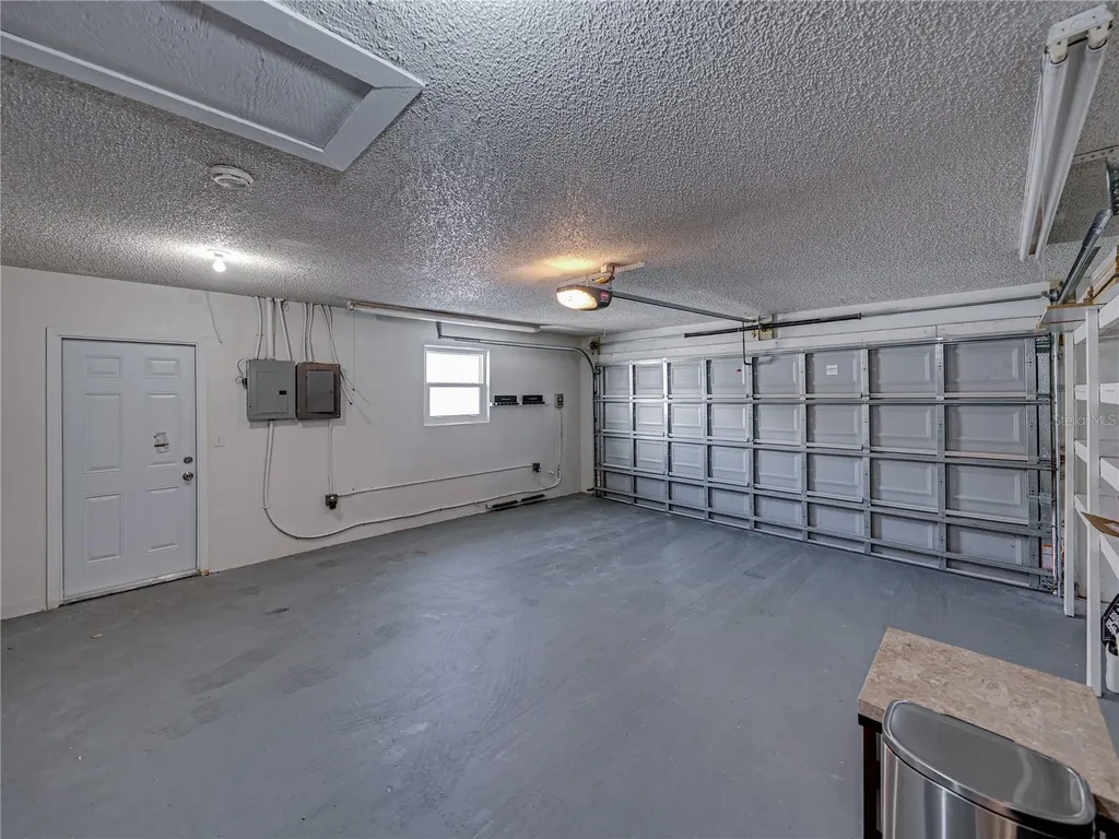 7125 S Shore Drive S South Pasadena FL 33707