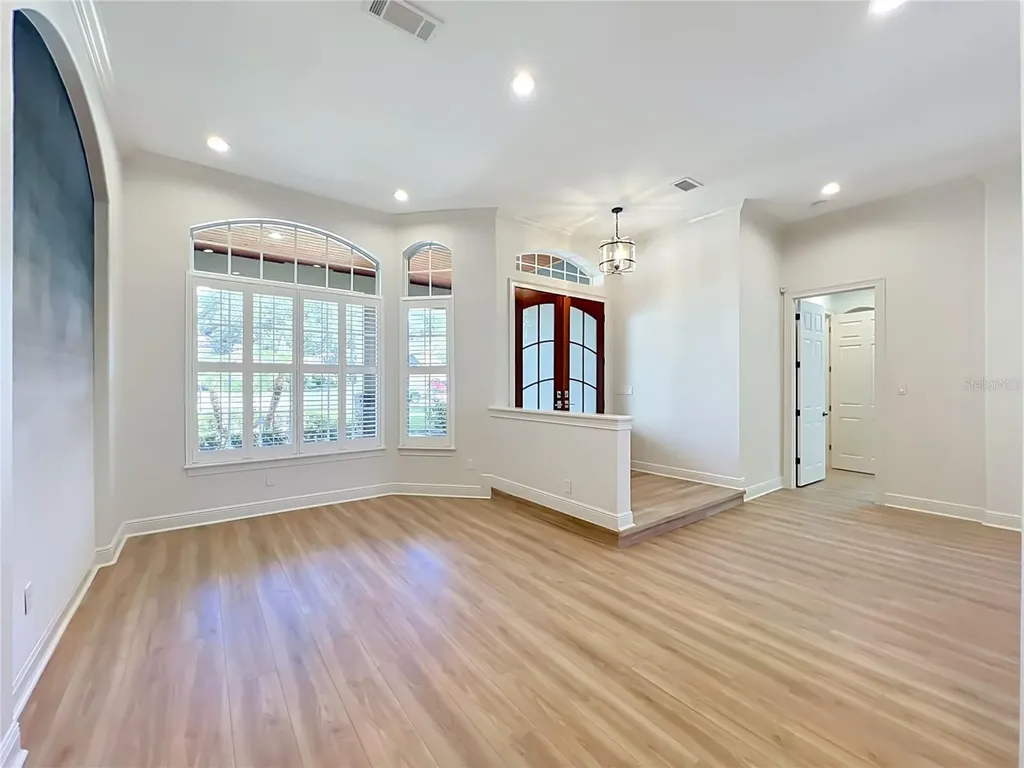 1412 Johns Cove Lane Oakland FL 34787