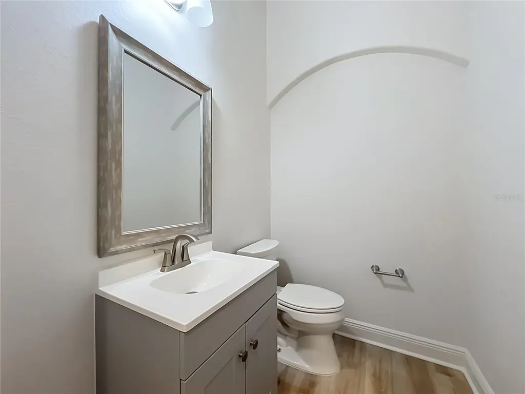 1412 Johns Cove Lane Oakland FL 34787