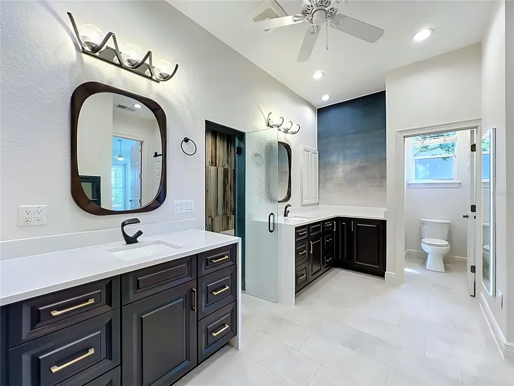 1412 Johns Cove Lane Oakland FL 34787
