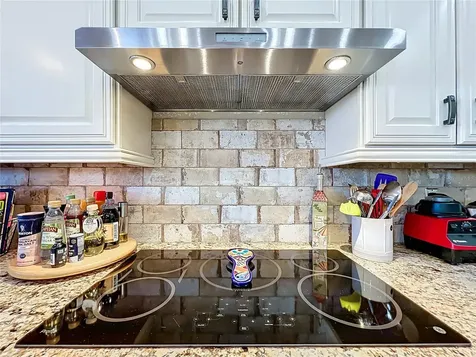 1412 Johns Cove Lane Oakland FL 34787