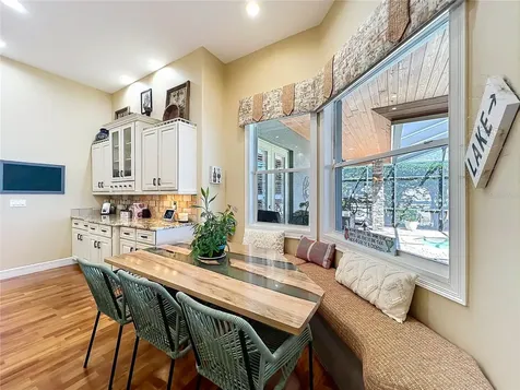 1412 Johns Cove Lane Oakland FL 34787