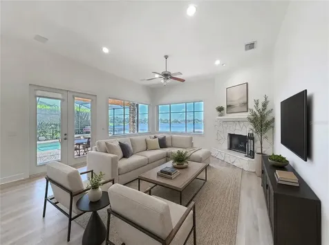1412 Johns Cove Lane Oakland FL 34787
