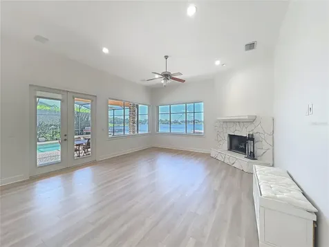 1412 Johns Cove Lane Oakland FL 34787