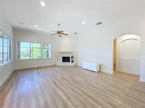 1412 Johns Cove Lane Oakland FL 34787
