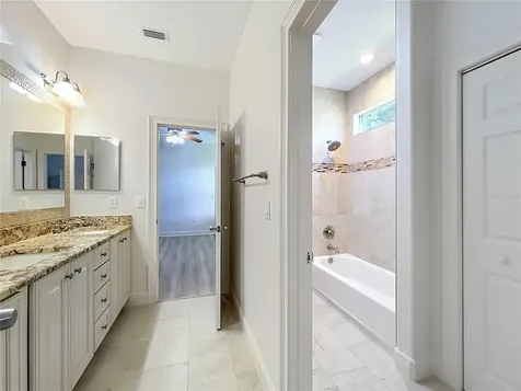 1412 Johns Cove Lane Oakland FL 34787