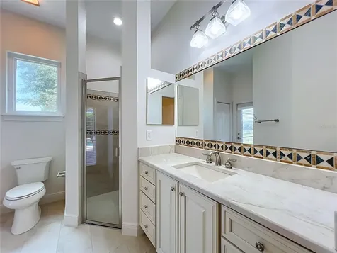 1412 Johns Cove Lane Oakland FL 34787