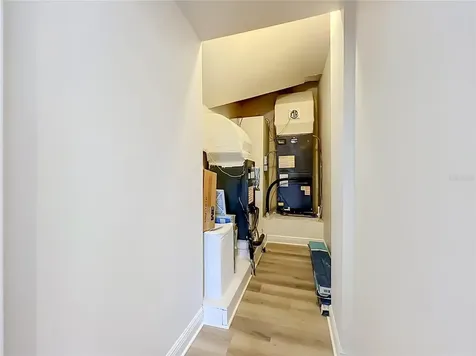 1412 Johns Cove Lane Oakland FL 34787