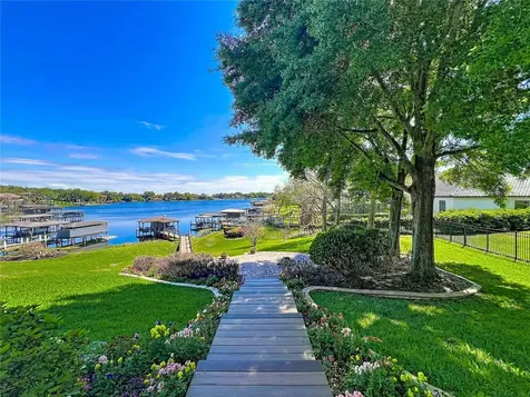 1412 Johns Cove Lane Oakland FL 34787