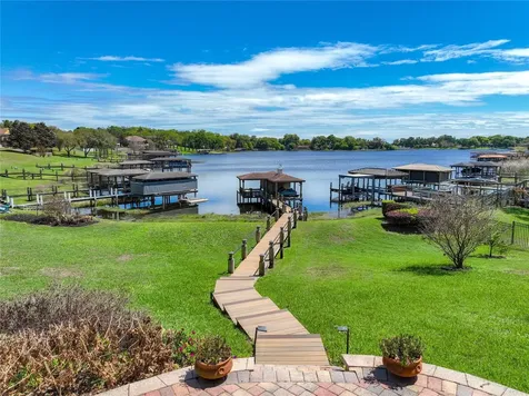 1412 Johns Cove Lane Oakland FL 34787