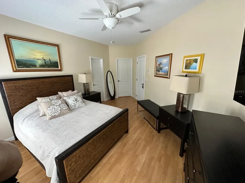 8734 Crestgate Circle Orlando FL 32819