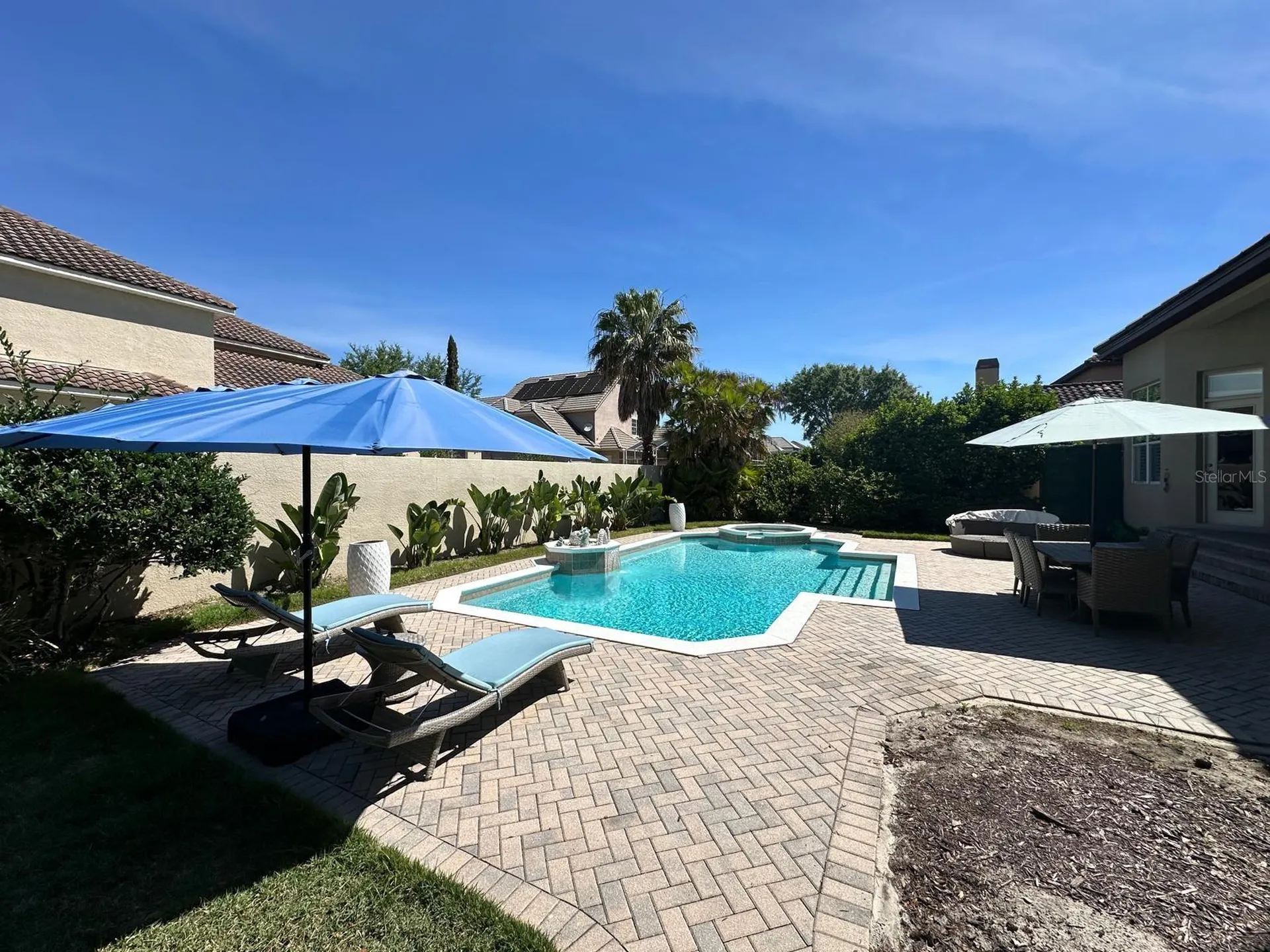 8734 Crestgate Circle Orlando FL 32819