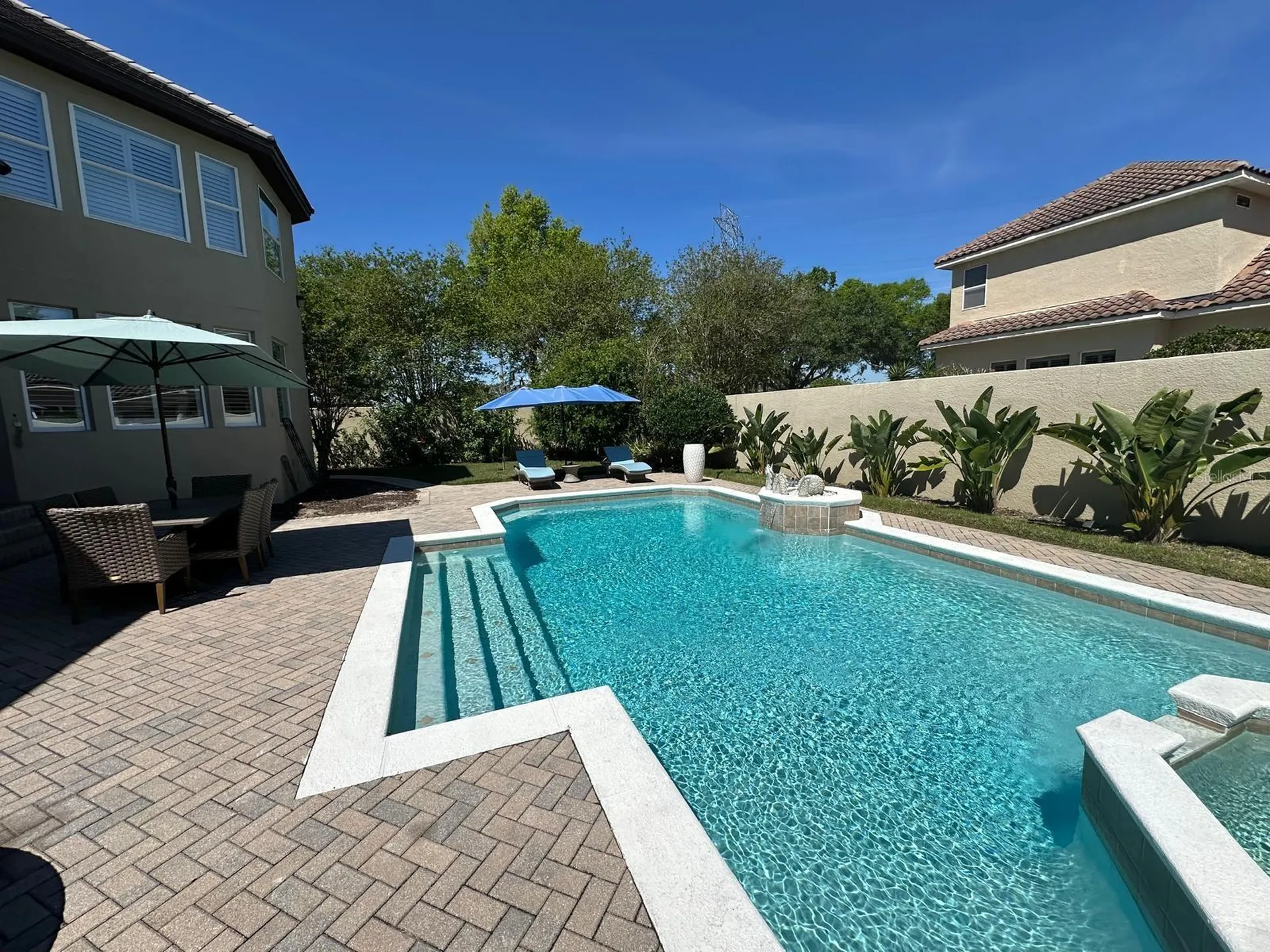 8734 Crestgate Circle Orlando FL 32819
