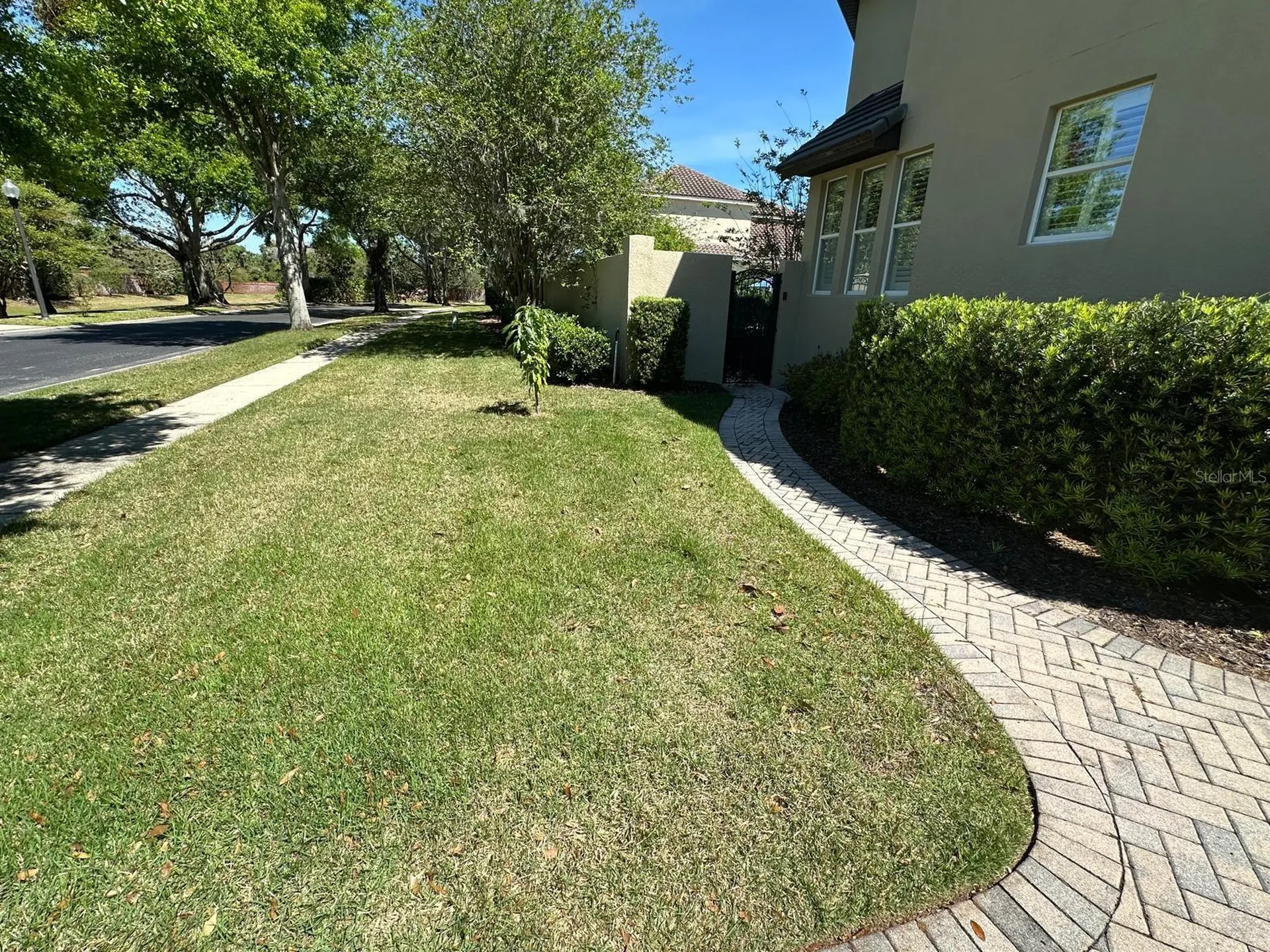8734 Crestgate Circle Orlando FL 32819