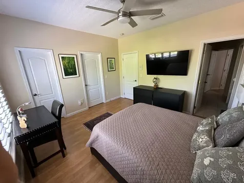8734 Crestgate Circle Orlando FL 32819