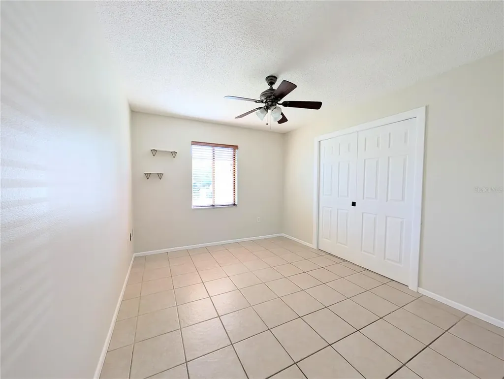 1122 68th Avenue Drive W Bradenton FL 34207