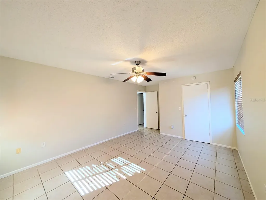 1122 68th Avenue Drive W Bradenton FL 34207