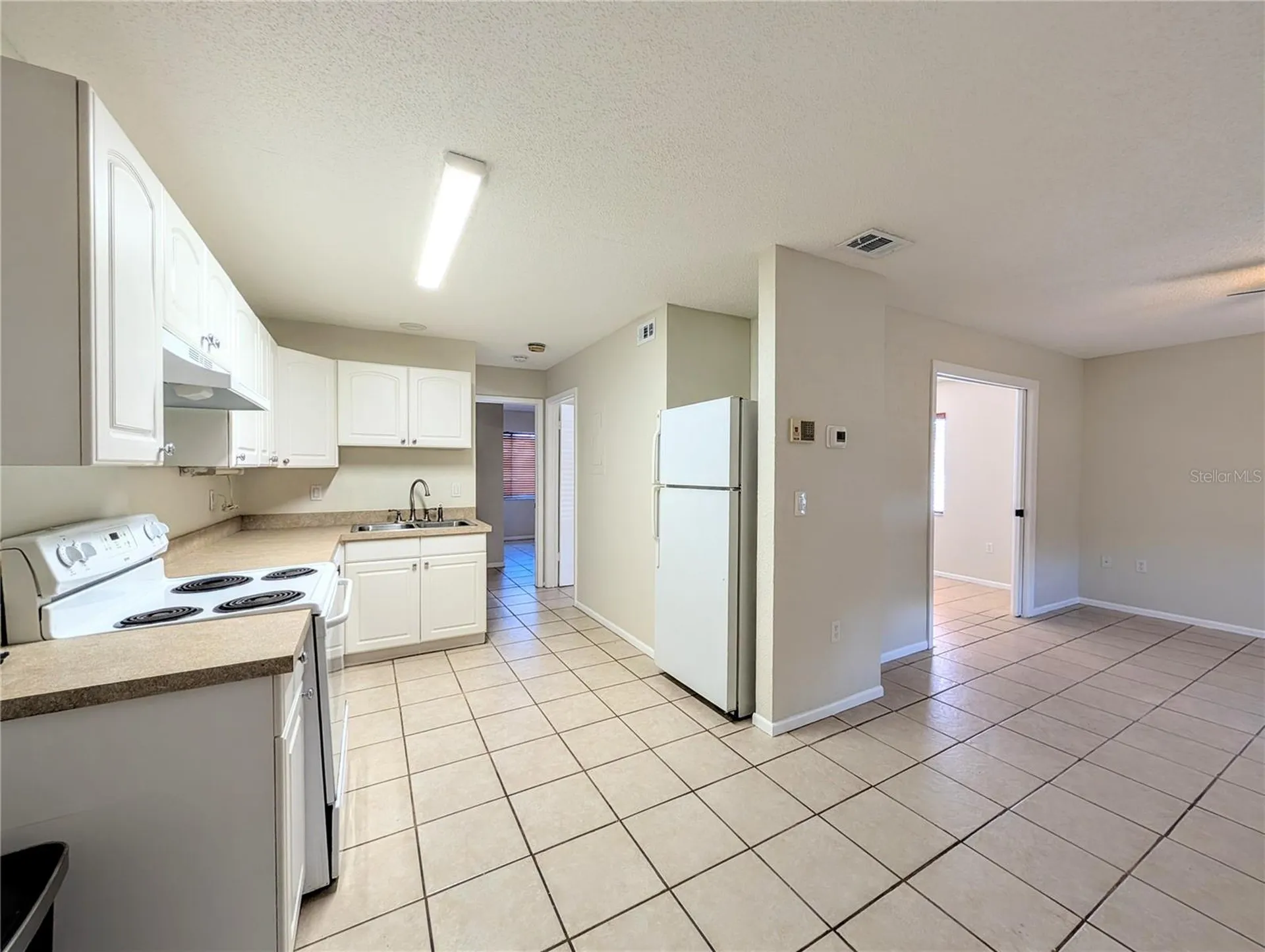 1122 68th Avenue Drive W Bradenton FL 34207