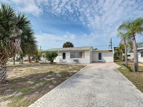 35 Hillcrest Drive Englewood FL 34223