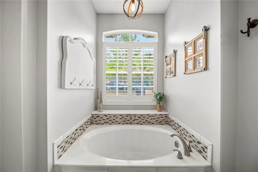 2415 Moon Harbor Way Middleburg FL 32068