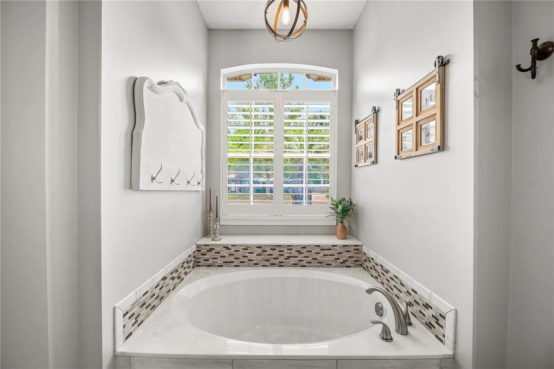 2415 Moon Harbor Way Middleburg FL 32068