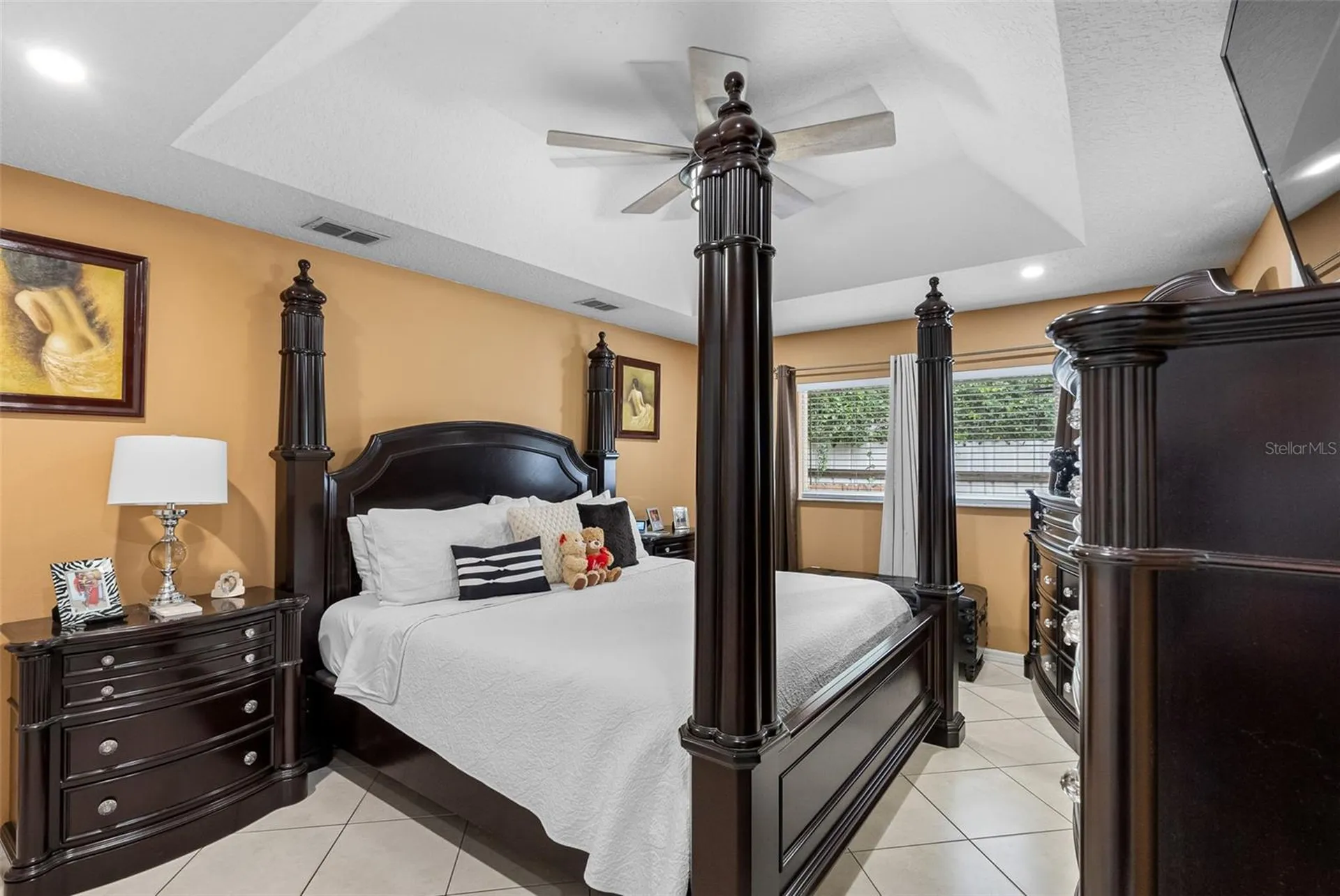 10407 N Woodmere Road Tampa FL 33617