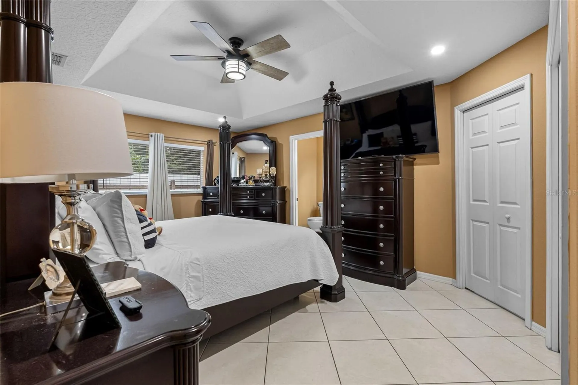 10407 N Woodmere Road Tampa FL 33617