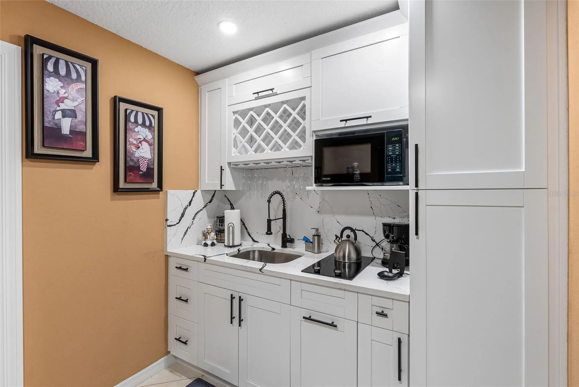 10407 N Woodmere Road Tampa FL 33617