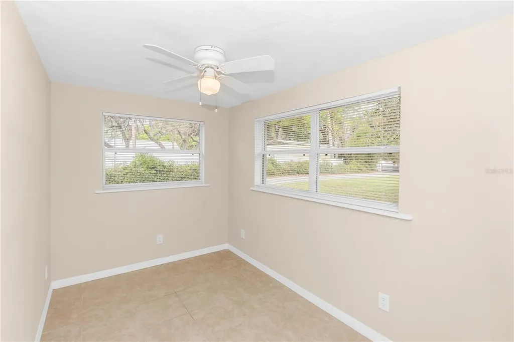 885 W Wisconsin Avenue Orange City FL 32763