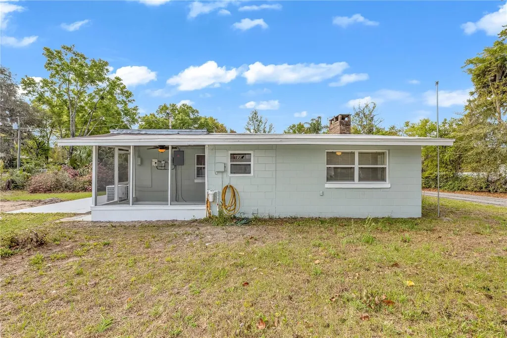 885 W Wisconsin Avenue Orange City FL 32763