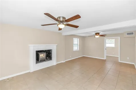 885 W Wisconsin Avenue Orange City FL 32763