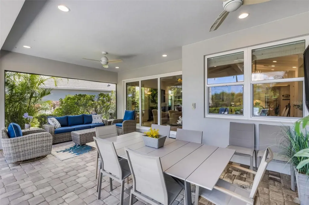 8034 Sandstar Way Sarasota FL 34240