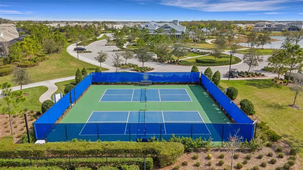8034 Sandstar Way Sarasota FL 34240