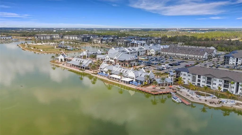 8034 Sandstar Way Sarasota FL 34240