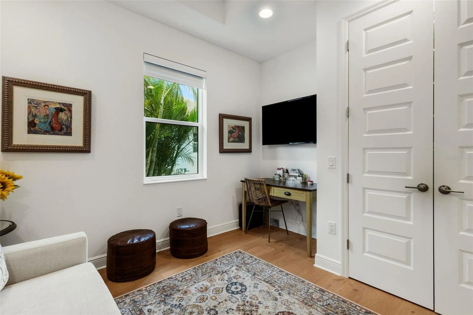 8034 Sandstar Way Sarasota FL 34240
