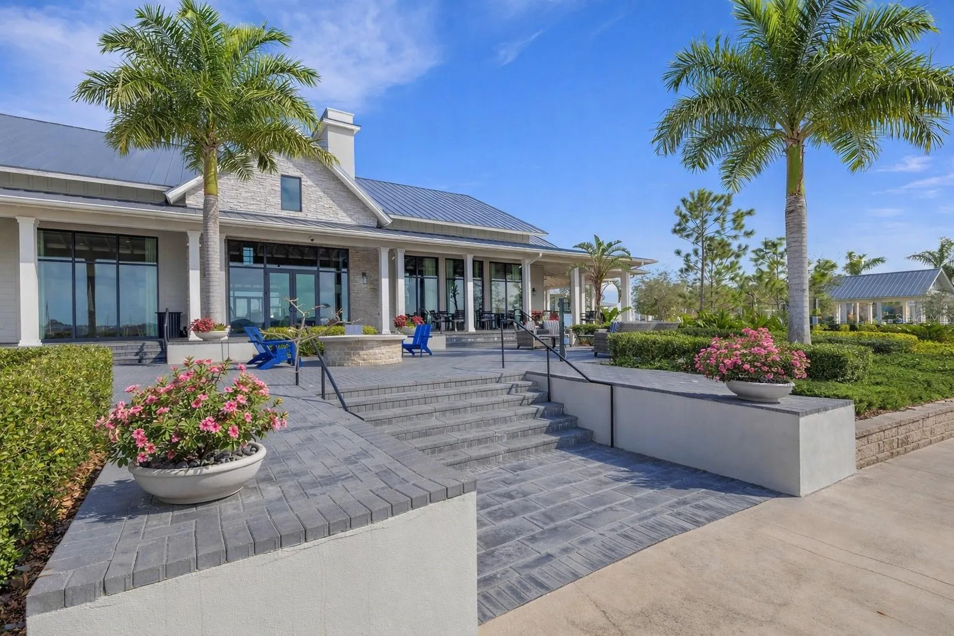 8034 Sandstar Way Sarasota FL 34240