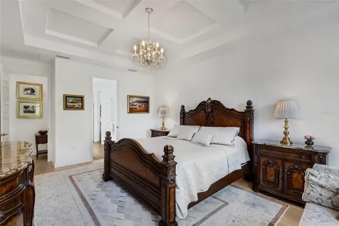 8034 Sandstar Way Sarasota FL 34240