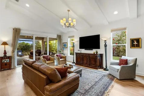 8034 Sandstar Way Sarasota FL 34240