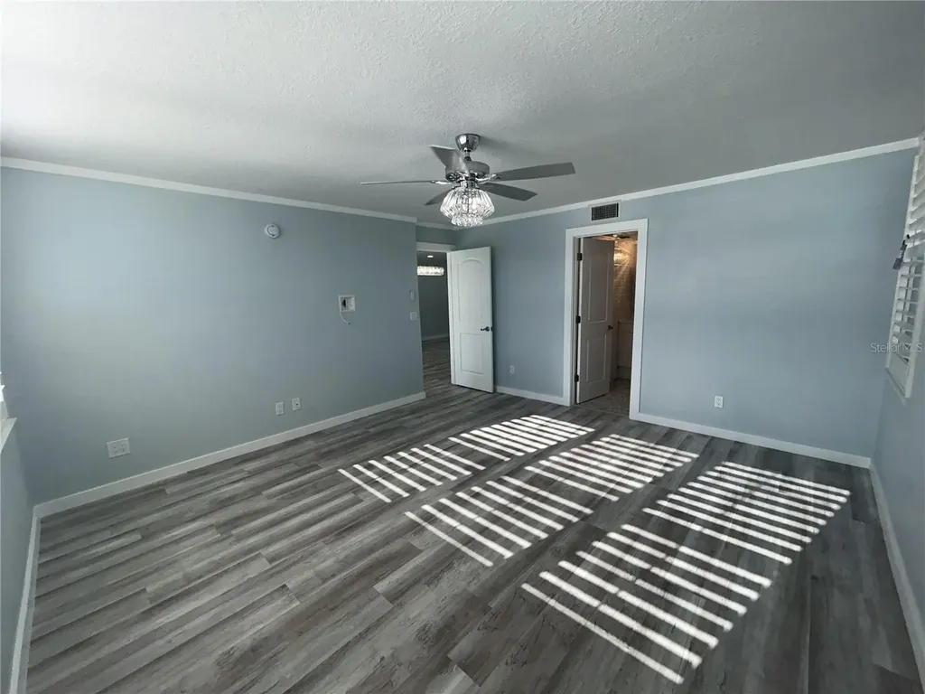7625 Sun Island Drive S South Pasadena FL 33707