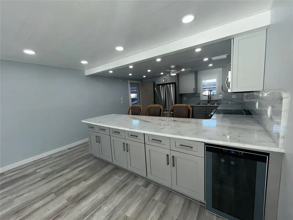 7625 Sun Island Drive S South Pasadena FL 33707
