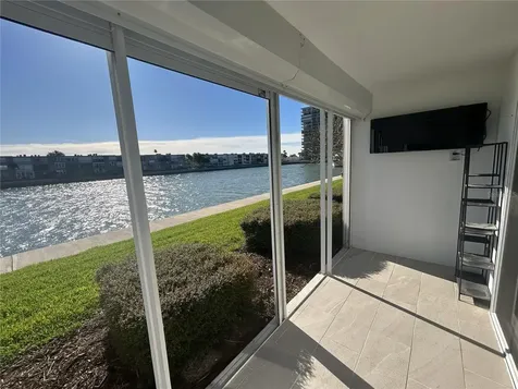 7625 Sun Island Drive S South Pasadena FL 33707