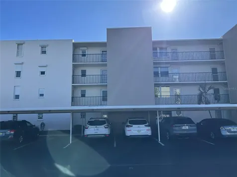 7625 Sun Island Drive S South Pasadena FL 33707